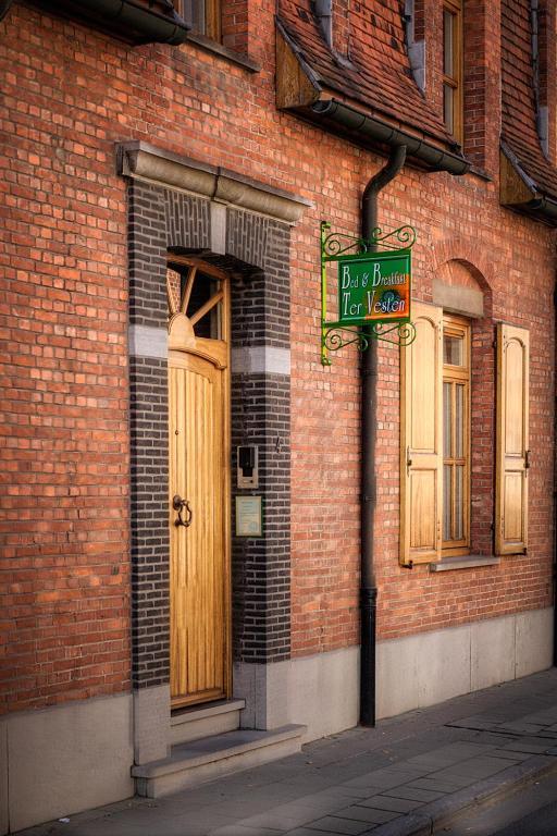 B&B Ter Vesten Ипер Екстериор снимка